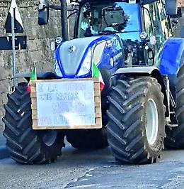 Agricoltori, torna il presidio al casello