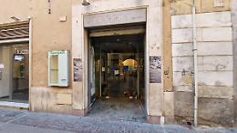 Viterbo, addio alla storica Ottica Sorrini