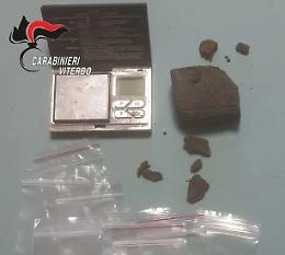 Trovato con circa mezz&rsquo;etto di hashish, 27enne romano arrestato per droga