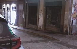 In fuga dal centro, sempre pi&ugrave; buio e deserto