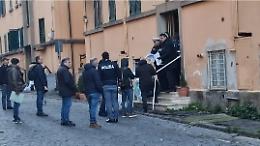 San Faustino, gli ex occupanti tornano a recuperare i mobili