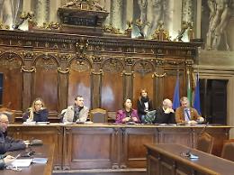 Gli uffici non dialogano, il Comune paga doppio risarcimento