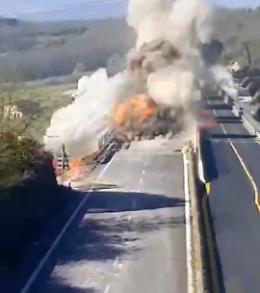 Superstrada, conclusa la demolizione della carreggiata