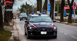 In auto con hashish, coltello e soldi: arrestato 19enne