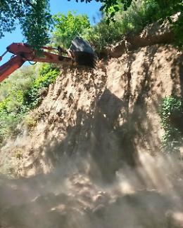 Frana su strada Filante, il Comune ha avviato i lavori in danno