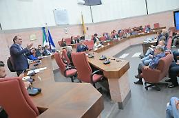 Piendibene, integrazione tardiva