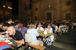 Cene dei facchini, battuto il record