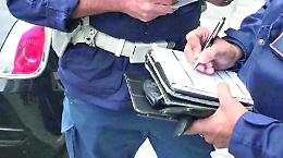 Viterbo: viene multato per sosta irregolare, querela il Comune per falso