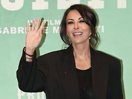 'Gloria-Il ritorno', stasera 3 marzo su Rai 1: le anticipazioni del tv movie con Sabrina Ferilli