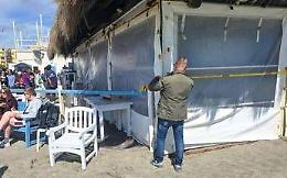 Ostia, sigilli a una parte dello stabilimento Capanno. I gestori: "Siamo regolarmente aperti"