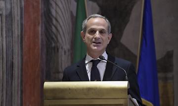 L'ex sottosegretario Francesco Giro sostiene il candidato Manuelli