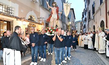 Festa del Cristo Risorto, Marini: &laquo;Pasqua &egrave; festa di movimento&raquo; sulle vie del centro