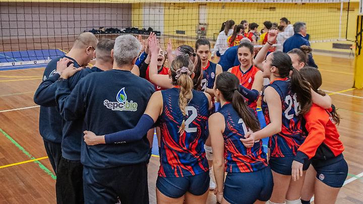 L'Asp fa e disf&agrave;: ma alla fine vince