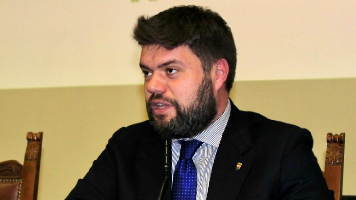 Sanit&agrave;, Romoli: &laquo;Cos&igrave; i territori non possono reggere&raquo;