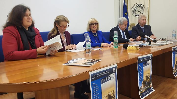 Gli avvocati parlano al territorio