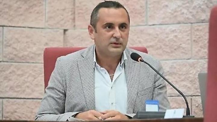 Grossi: "Spazi ridotti per la minoranza, serve rivedere il regolamento"