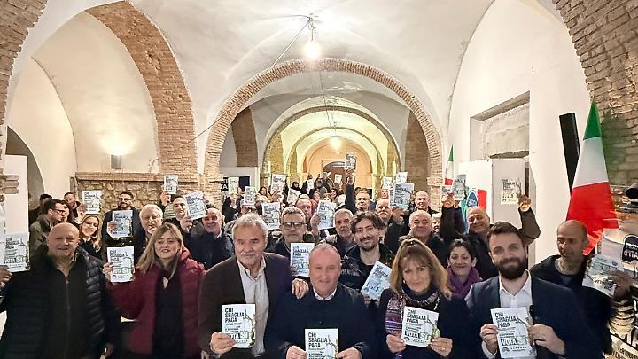 Pienone per Elisabetta Rampelli