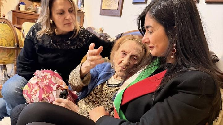 Centenaria Annamaria