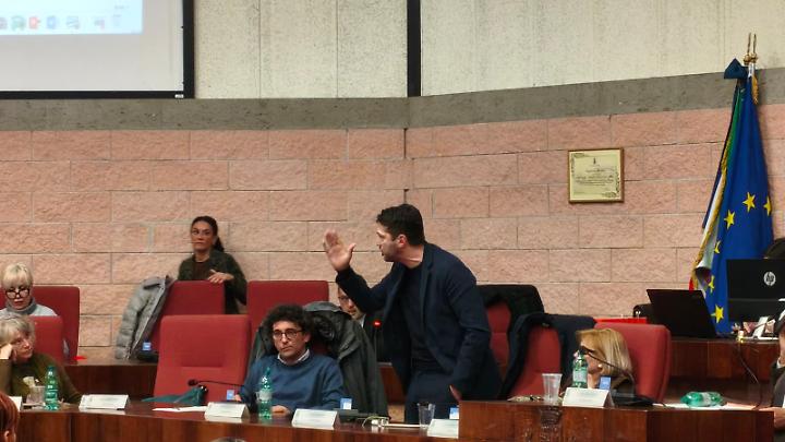 Discarica, la citt&agrave; si ribella: no all&rsquo;ennesimo ampliamento