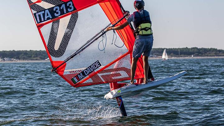 Una regata vinta e un settimo posto positivo per Mecucci