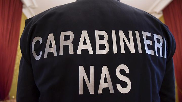 Controlli dei Nas: a Viterbo sequestrati 500 chili di alimenti e chiusi due locali