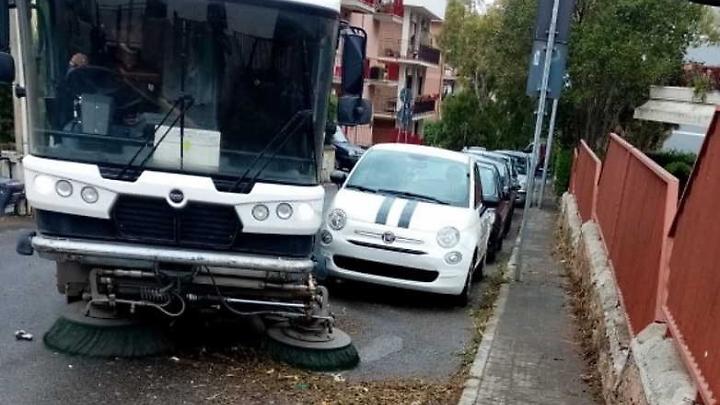 Linea dura sulla sosta: partono controlli e rimozioni
