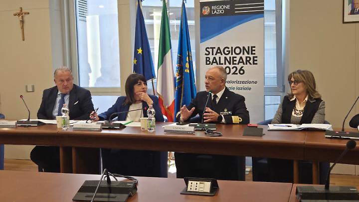 Spiagge, legalit&agrave; e ambiente: asse rafforzato tra Regione e Direzione marittima
