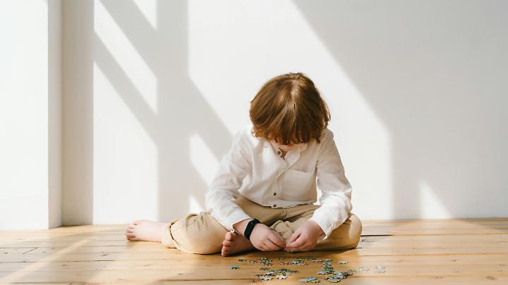 Autismo, conoscere i segnali per aiutare prima