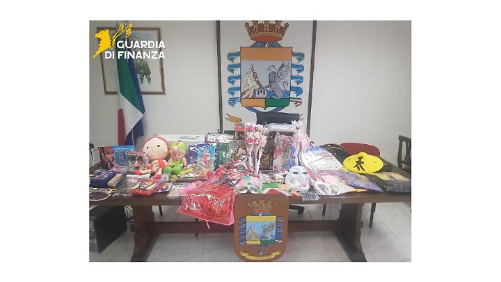 La guardia di finanza sequestra 200mila giocattoli pericolosi in 3 mesi