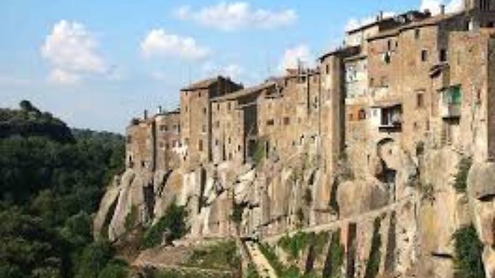 Servizi educativi, contributi per il rimborso delle rette