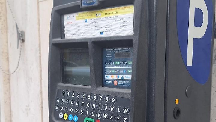 Sosta a pagamento: il Commissario vara il nuovo piano tariffe