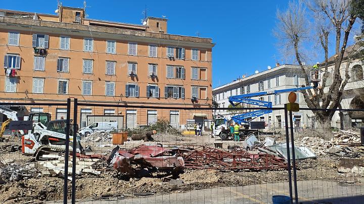 L&rsquo;opposizione chiede le dimissioni di Giannini