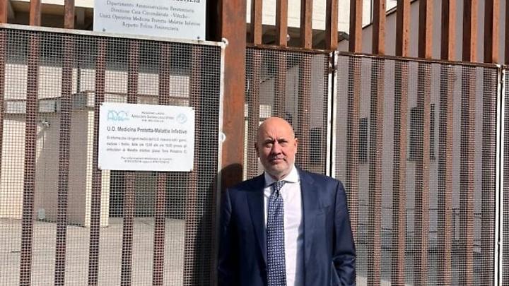 Detenuto muore nel reparto di medicina protetta del Santa Rosa