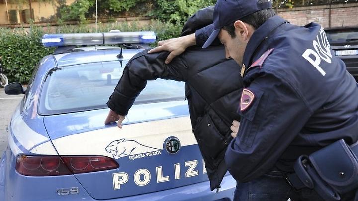 Stalking , arrestato un quarantenne