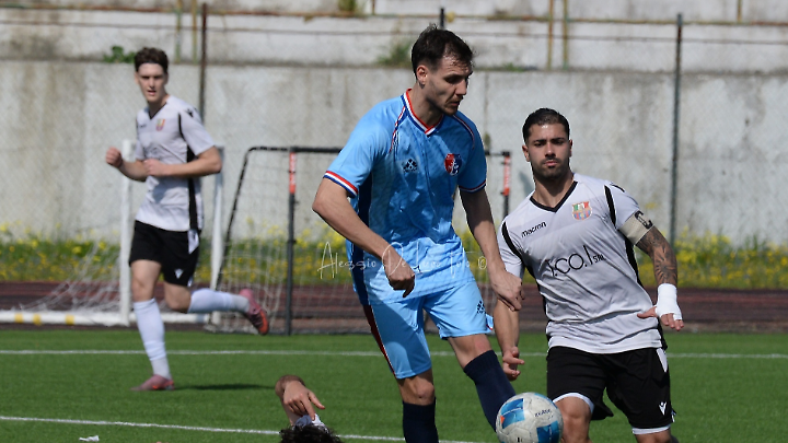 Santa Marinella, fai divertire il pubblico del Fronti