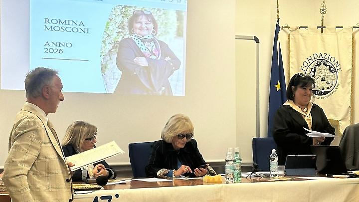 Romina Mosconi &egrave; la nuova "Donna dell'Anno Del Palio Marinaro 2026"