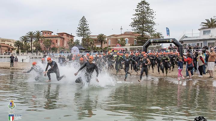 Santa Marinella Triathlon Sprint, vincono Casciotti e Perri