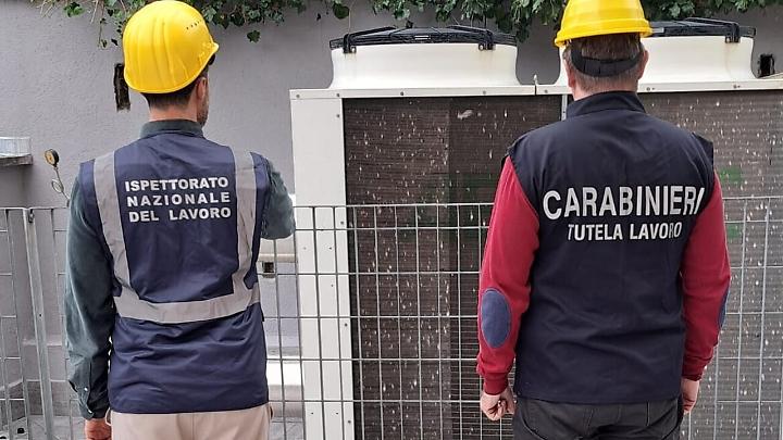 Scoperti operai in nero, sospesa l'attivit&agrave; in un cantiere edile