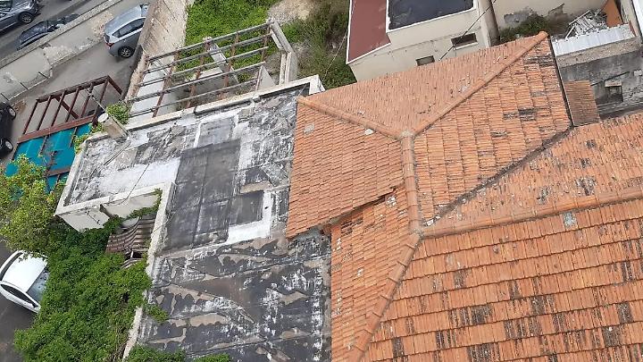 Degrado all'ex Cim di piazza Verdi