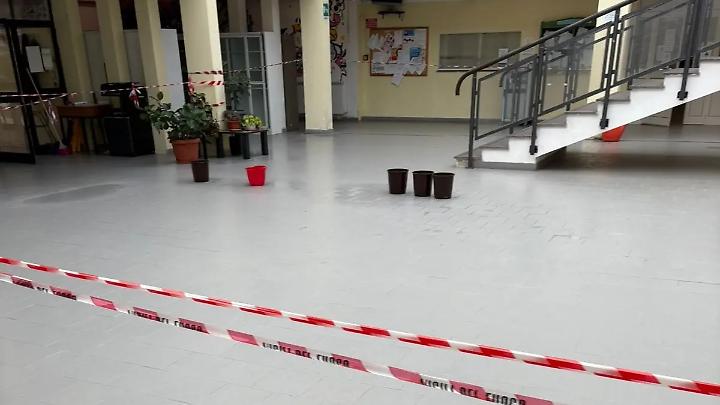 Emergenze a catena nelle scuole: Futuro Indipendente fa appello agli studenti