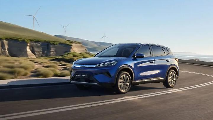 Auto, BYD presenta la nuova ATTO 3 EVO: Suv sportivo ancora pi&ugrave; evoluto