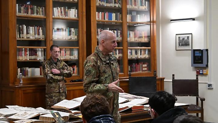 Studenti del Galilei in visita al Comvie