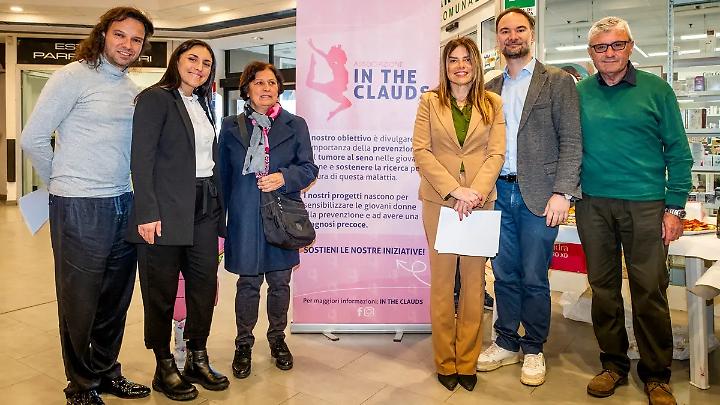&lsquo;&rsquo;In the Clauds&rsquo;&rsquo; continua a crescere: donazione per oltre 3500 euro da parte di Unicoop Etruria