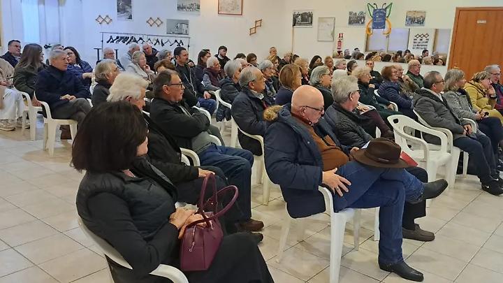 Stop alle truffe, partecipata riunione al centro anziani di Pescia Romana