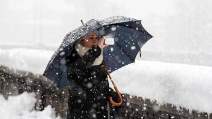 Allerta meteo Italia: nuova ondata di pioggia, neve e vento prima di Pasqua
