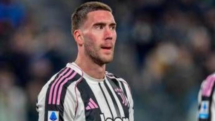 Juventus, Comolli rinvia rinnovo Vlahovic: "Ne parleremo a fine stagione"